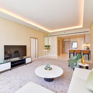 Ultra Luxury Palm Tower With Shared Facilities ОАЭ